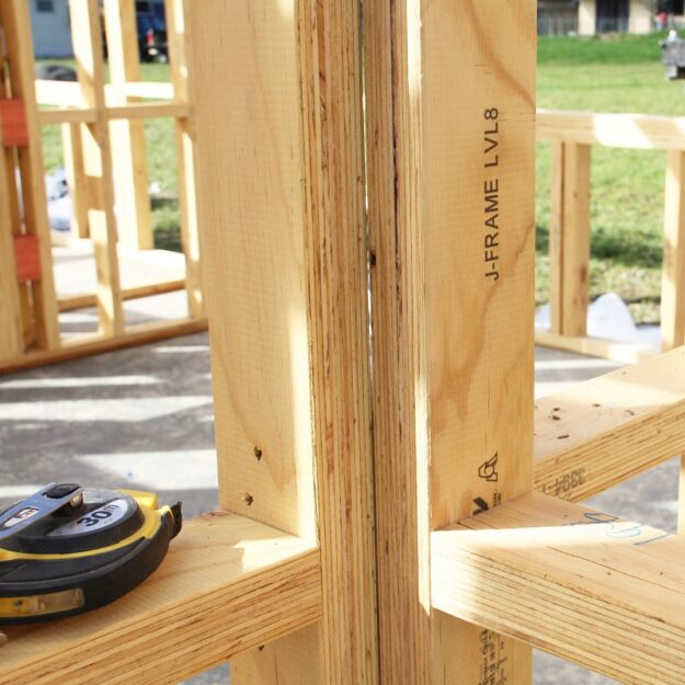 J-Frame supply interview with Gordie Wilmshurst and Tim Haycock.